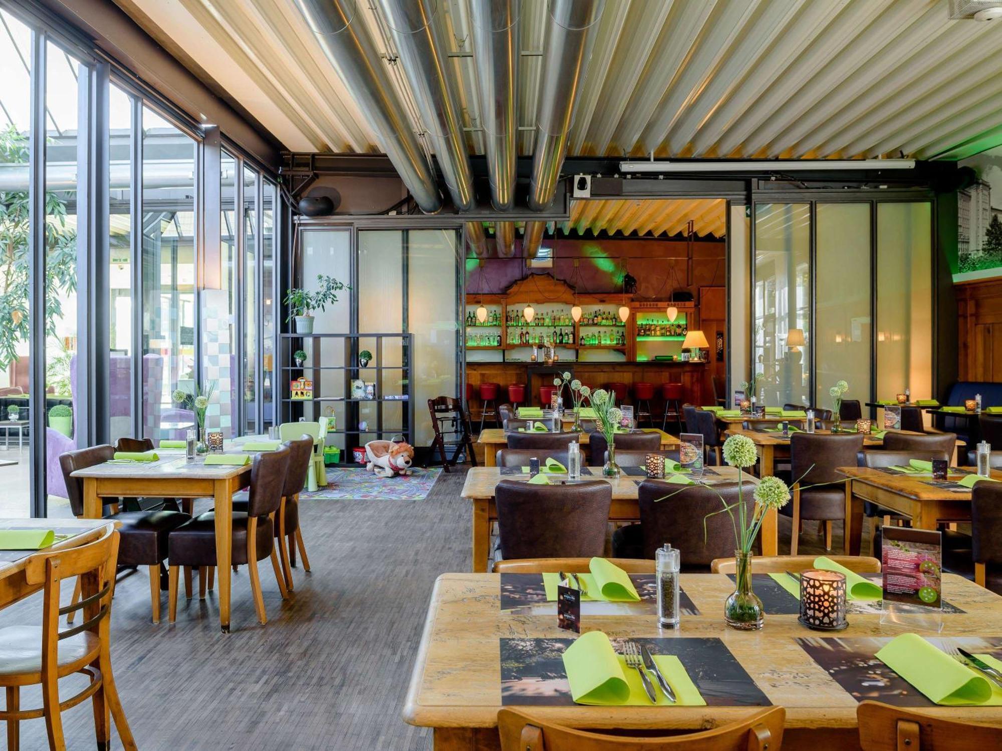 Ibis Styles Leipzig Hotel Radefeld Exterior foto