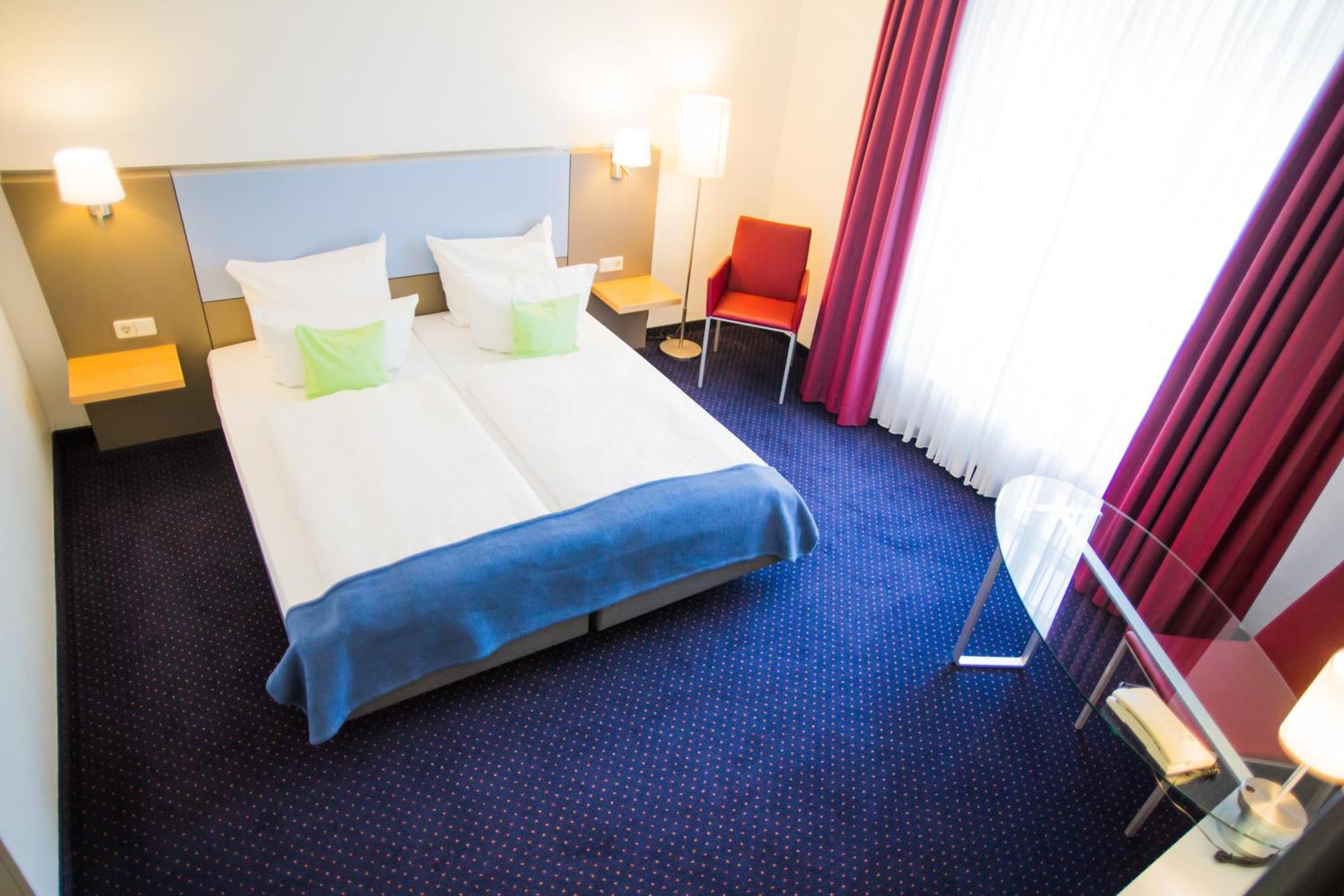 Ibis Styles Leipzig Hotel Radefeld Exterior foto